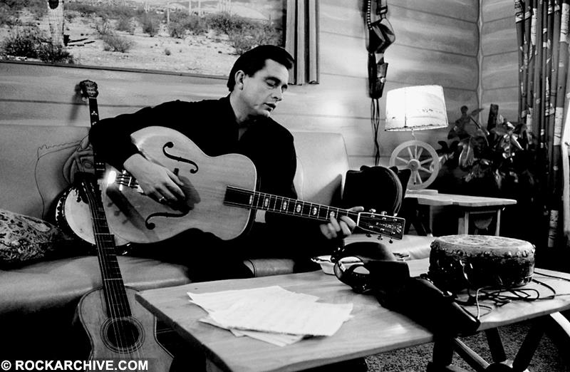 Johnny Cash (CASH006DONH)