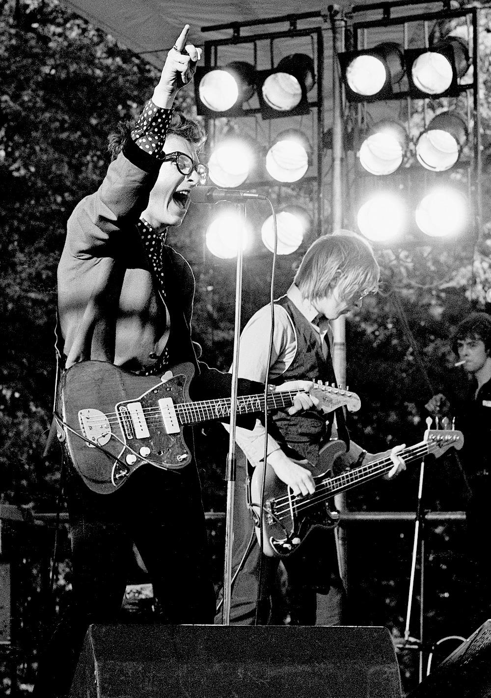 Elvis Costello (EL001SSHE)