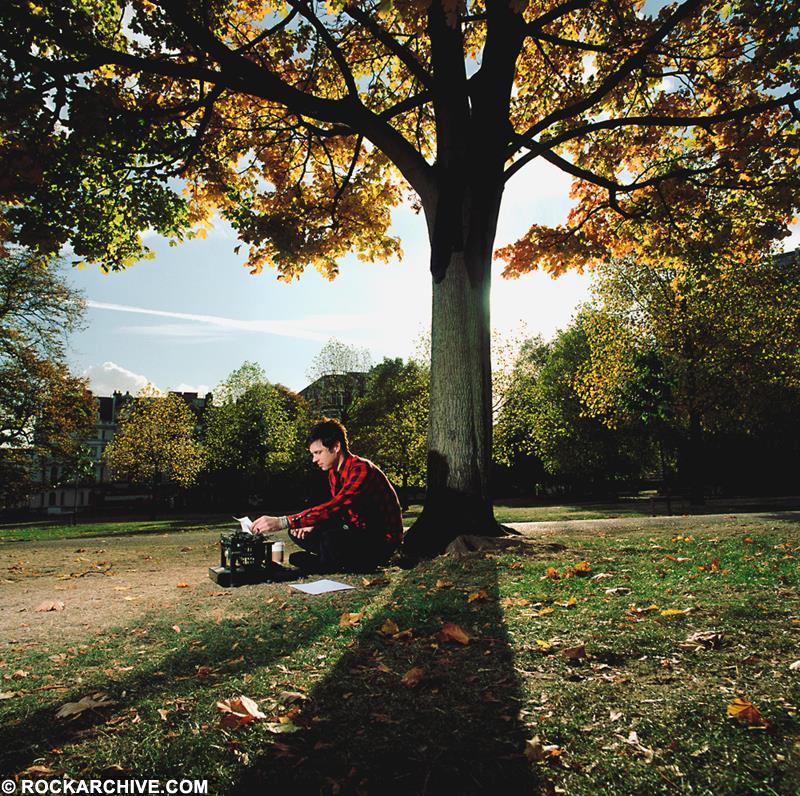 Ryan Adams (RYAD001ELLI)