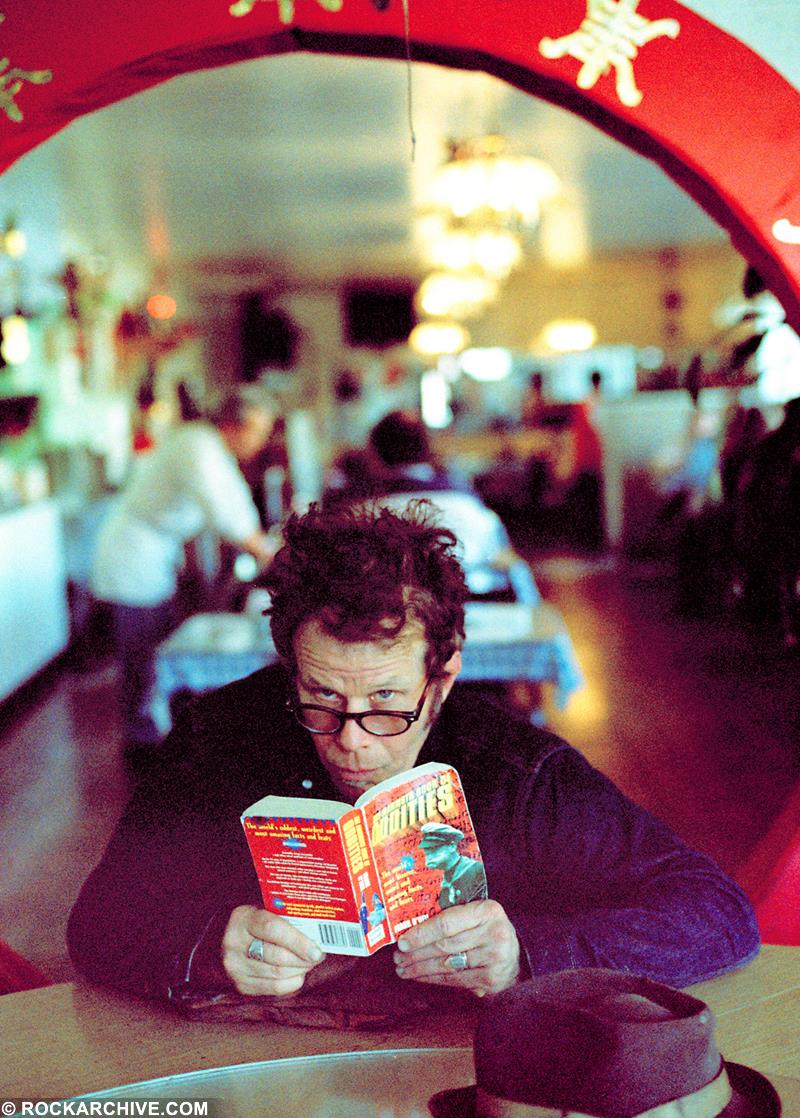 Catalogue No: TW001JF Artist(s): Tom Waits Location: Santa Rosa, California Date: January 1999