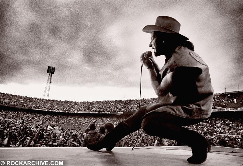 U2 New Album 'Songs Of Experience' Out in December