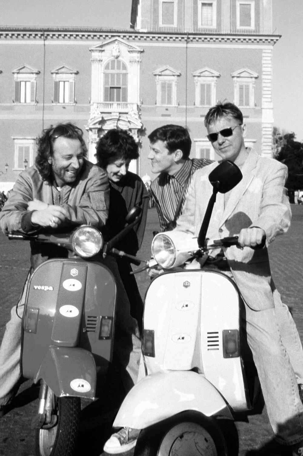 New Order (NEW001STDO)