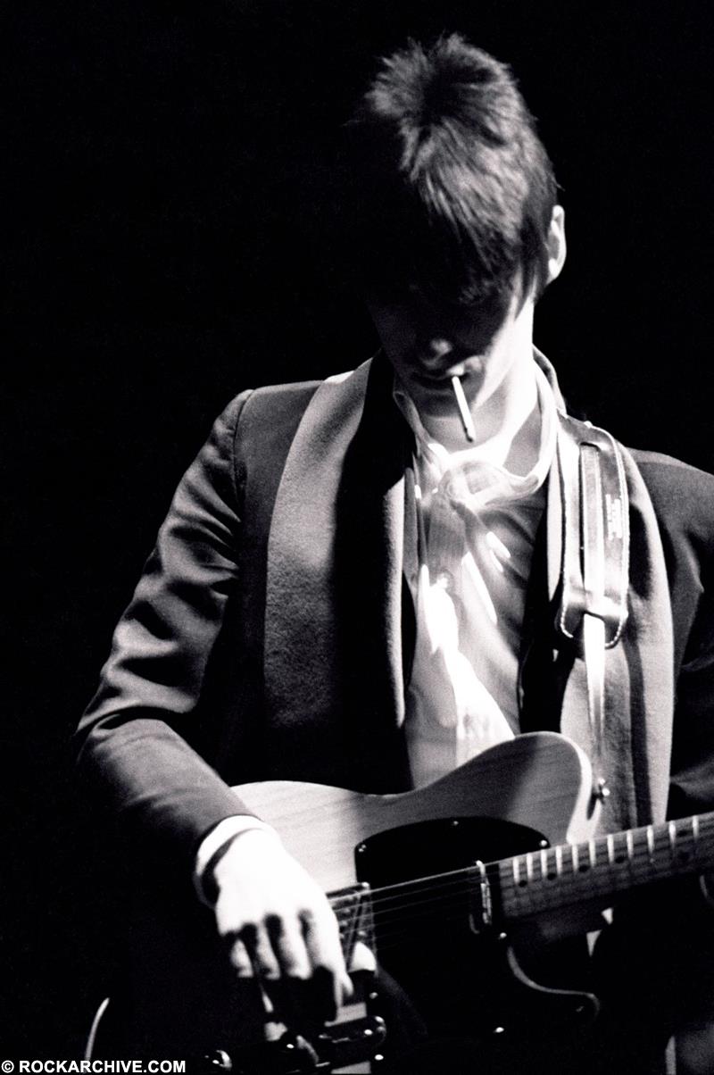 Paul Weller, The Jam | Finsbury 1981 Print | Steve Rapport Photo Paul Weller, The Jam | Finsbury 1981 Print | Steve Rapport Photo