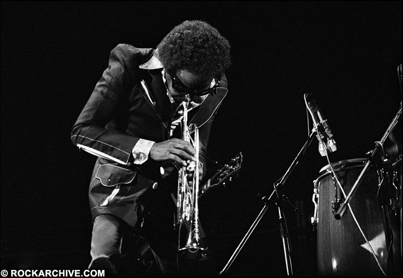 Miles Davis (MD004JF)