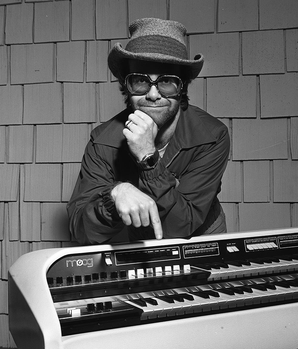 Elton John (EJON001JAFO)