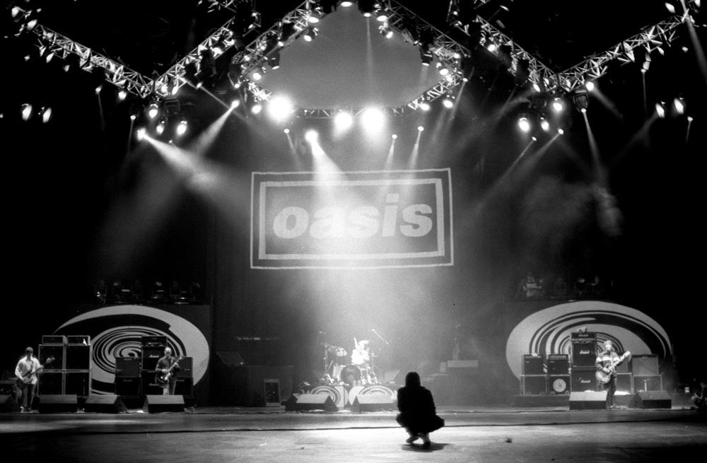 Oasis Knebworth Book and Triple Print Set