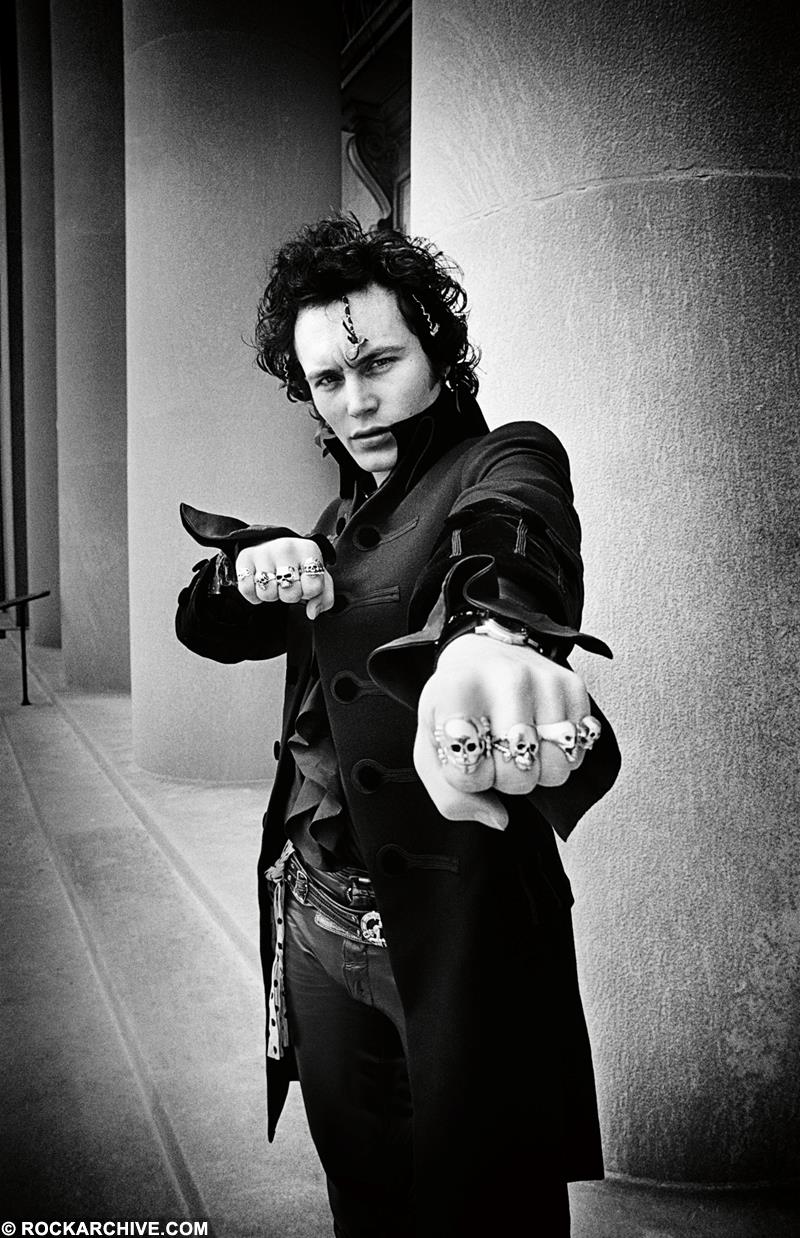 Adam Ant (AANT001MIGR)