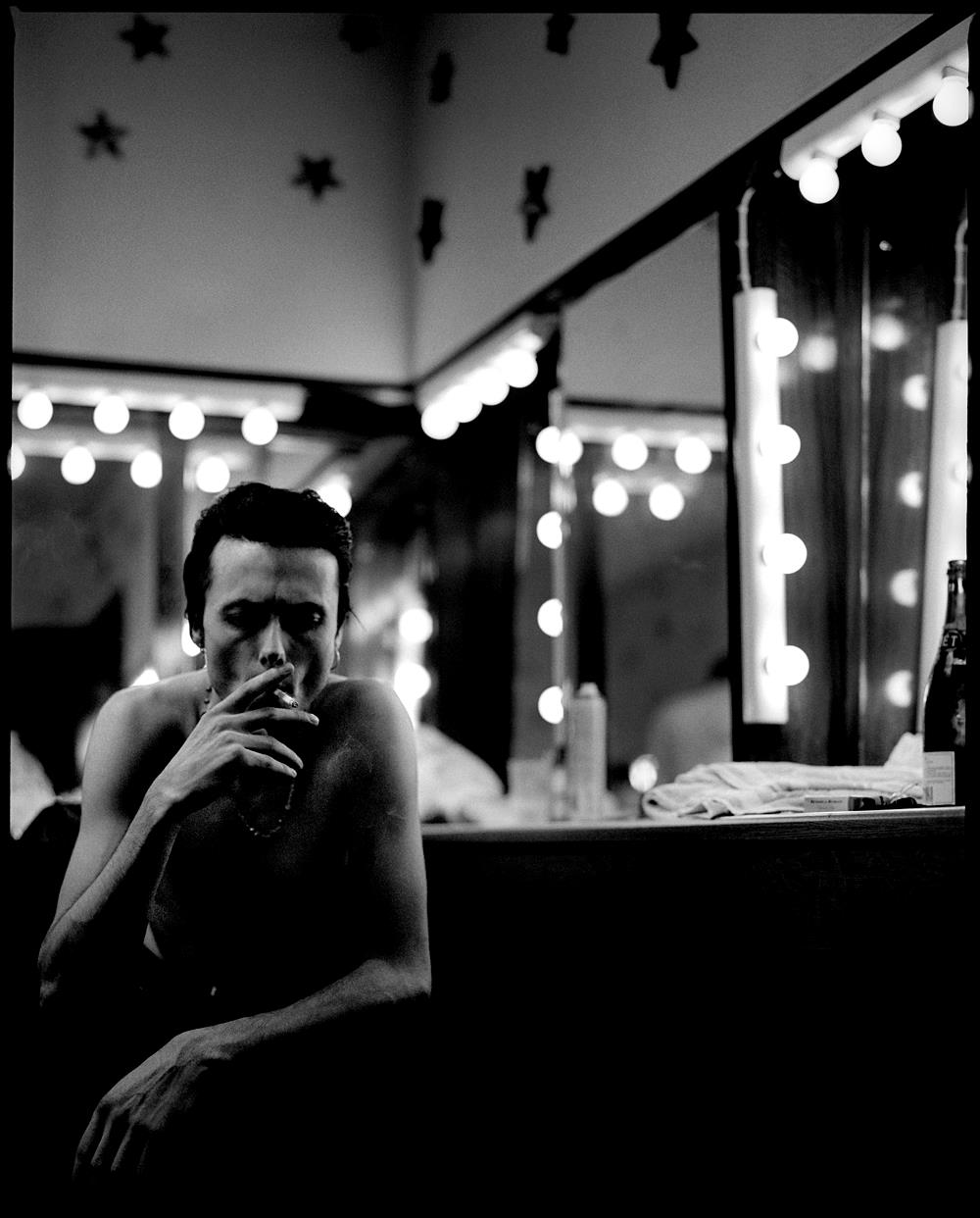 Brett Anderson, Suede  at Barrowlands, Glasgow in 1996 photographed by Kevin Westenberg