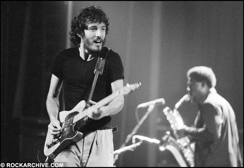 Springsteen 1975 Bruce Springsteen | Hammersmith, 1975 | Michael Putland Photo