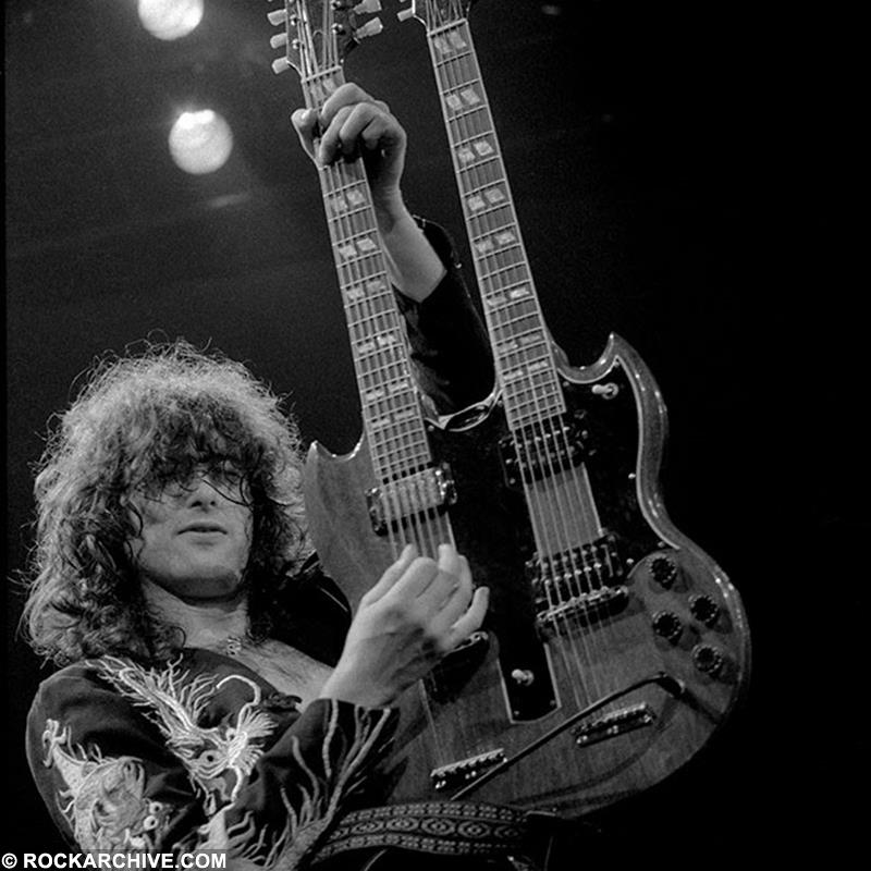 Led Zeppelin | Earls Court 1975 Print | Michael Putland Photo Led Zeppelin | Earls Court 1975 Print | Michael Putland Photo
