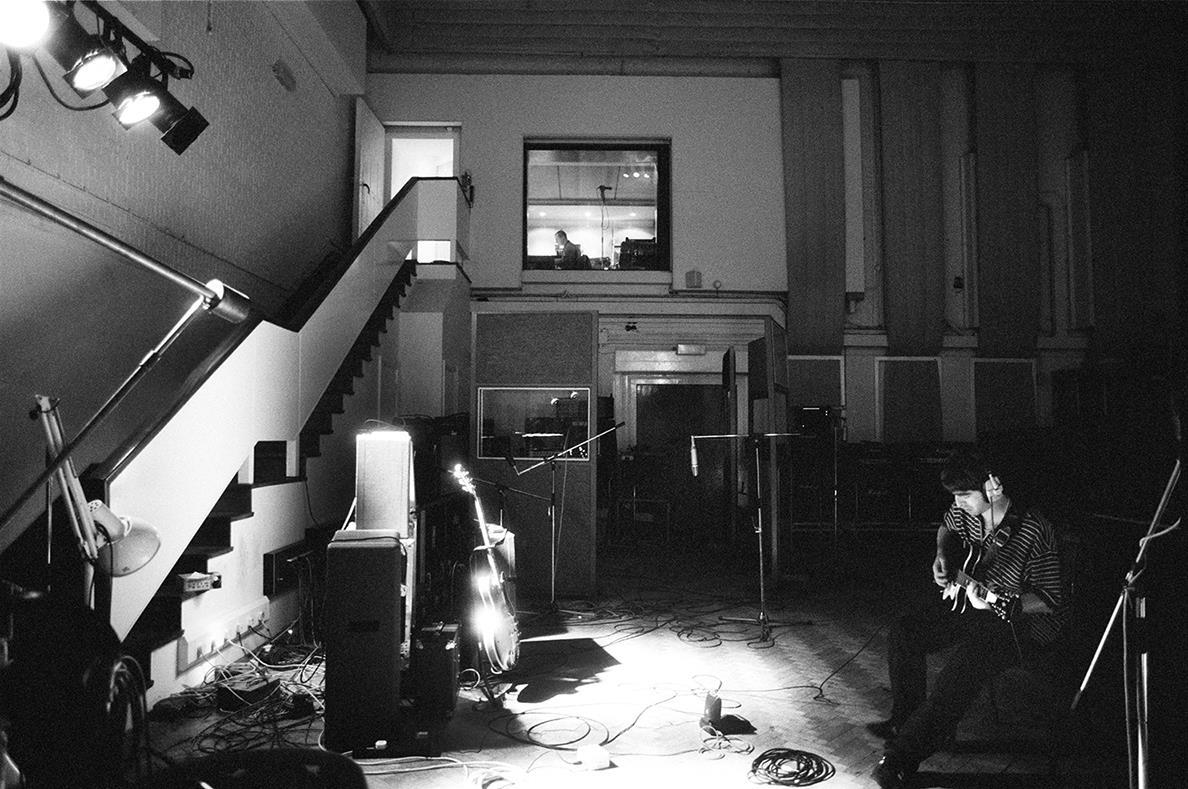 A limited edition print of Noel Gallagher taken at Abbey Road Studios in 1996.